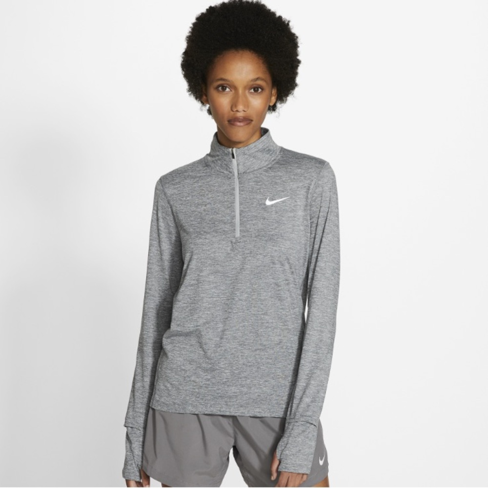 Nike women’s element zip running top, gray color, size small